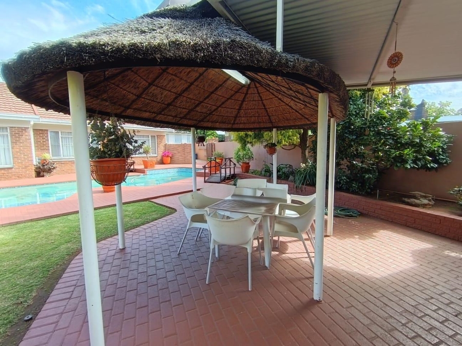 3 Bedroom Property for Sale in Fichardt Park Free State